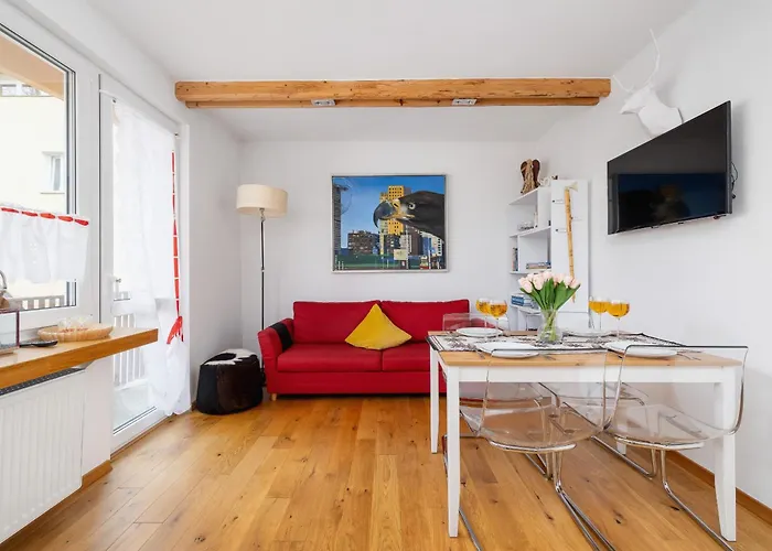 Comfortable Chramcowki In The Centre Of By Noclegi Renters